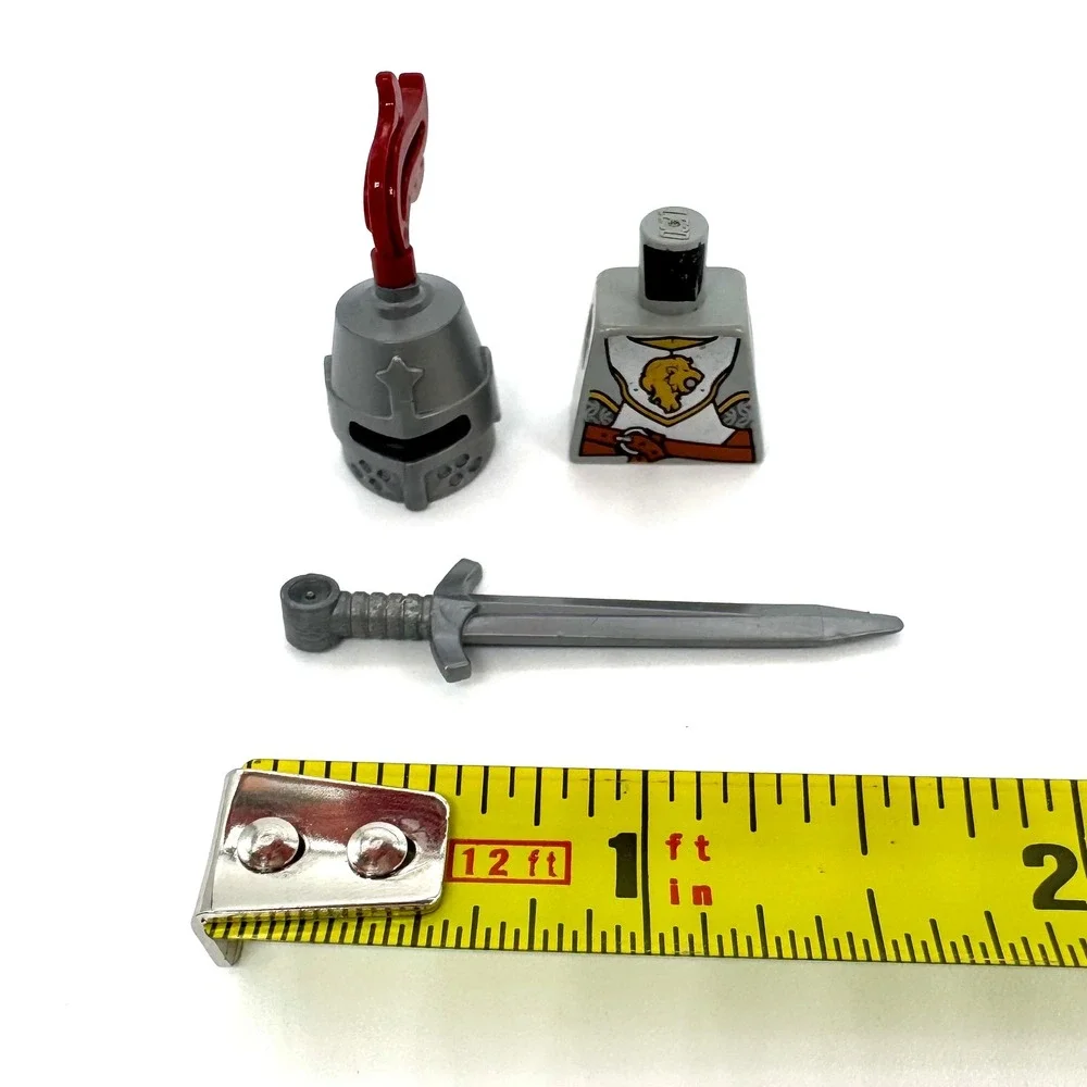 LEGO Castle Lion Knight Torso Silver Helmet Red Plume Greatsword Armor Lot